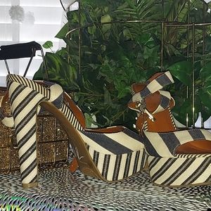 Jessica Simpson Block Wedge